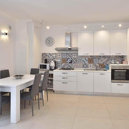 Sirena Apartment Minori Bagian luar foto