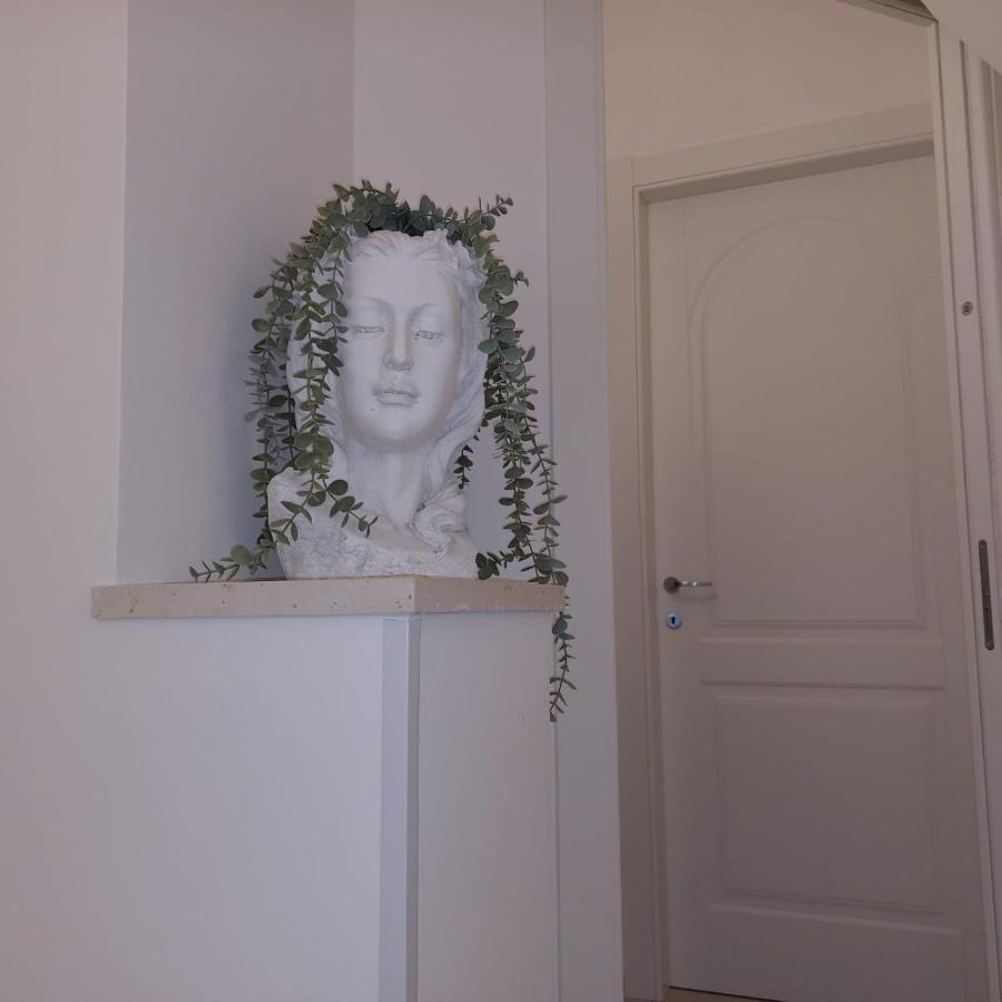 Sirena Apartment Minori Bagian luar foto