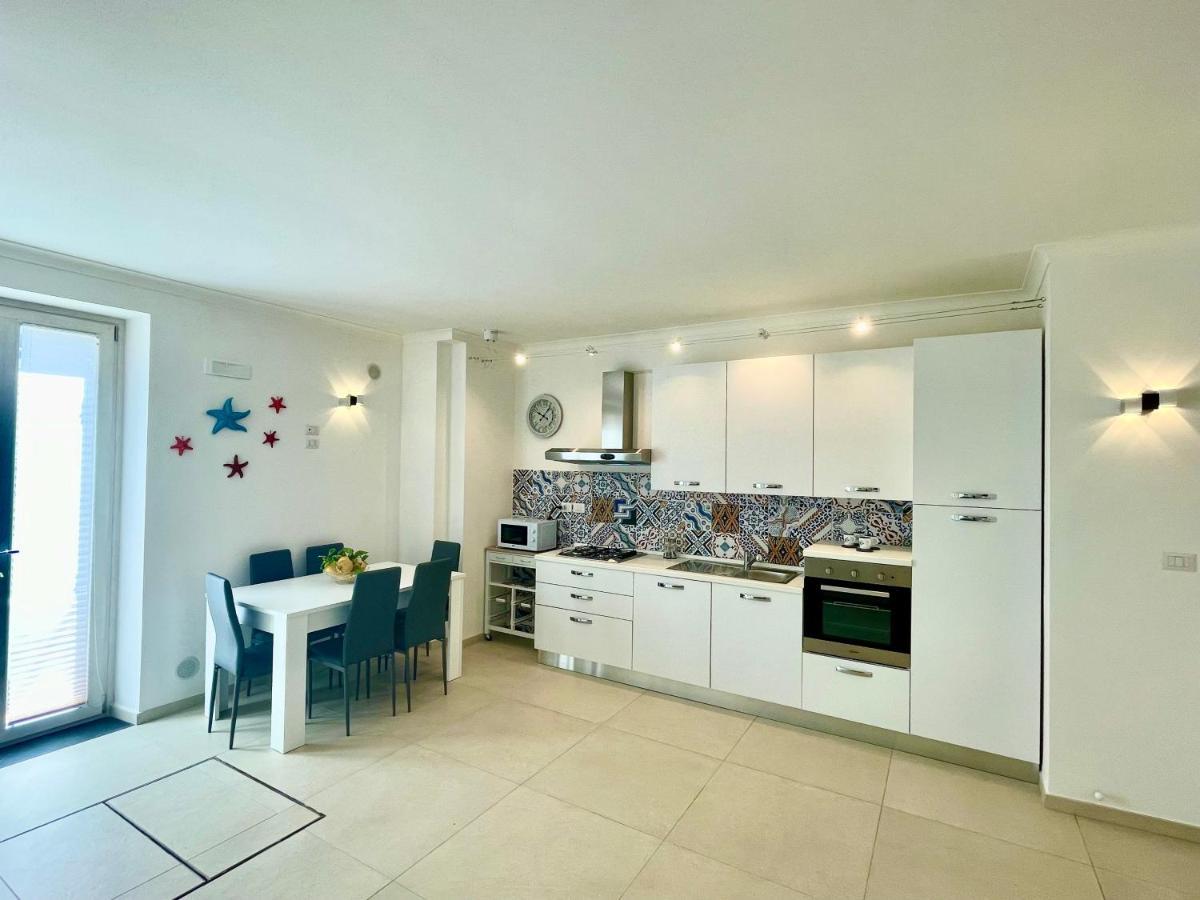 Sirena Apartment Minori Bagian luar foto