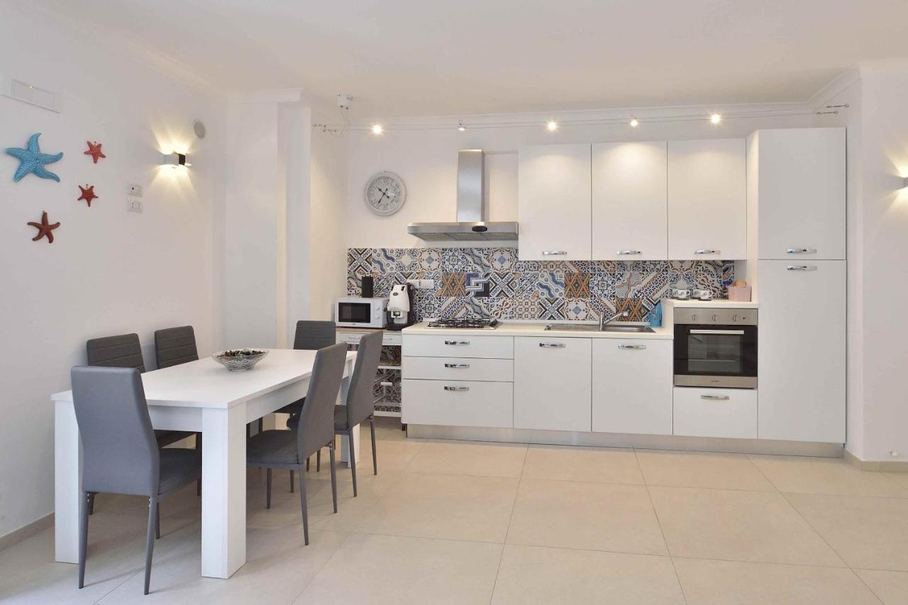 Sirena Apartment Minori Bagian luar foto